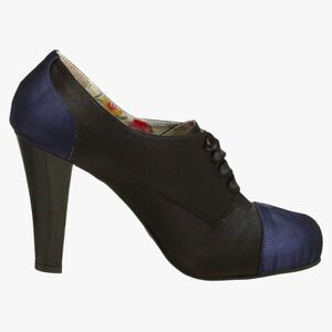 Madden Girl Women's Nadiia Oxford Pump size 8